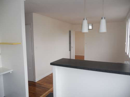 Appartement en location rafraîchit à Rennes Parc Oberthur